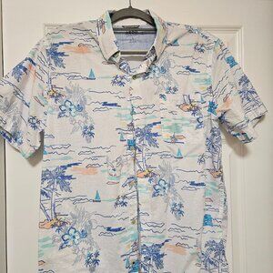 IZOD Saltwater Tropical Button Up Short Sleeve Shirt Men’s